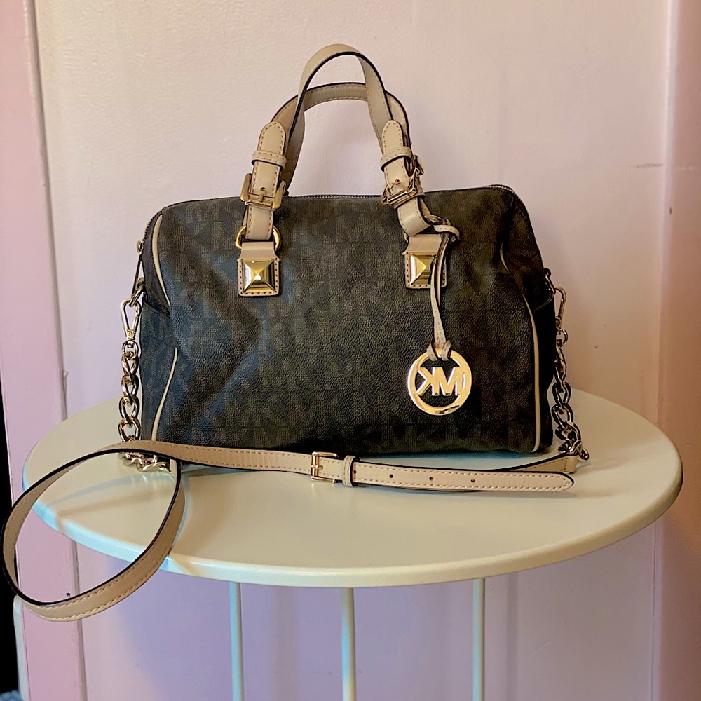 MICHAEL KORS Barrel Bag